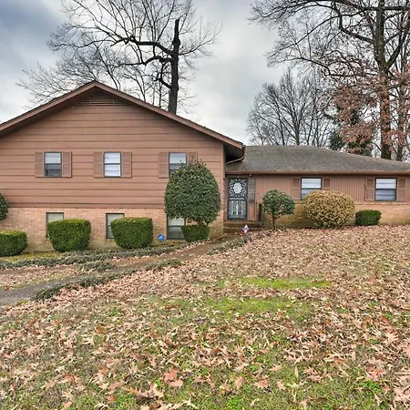 Memphis Vacation Rental - Half Mi To Graceland